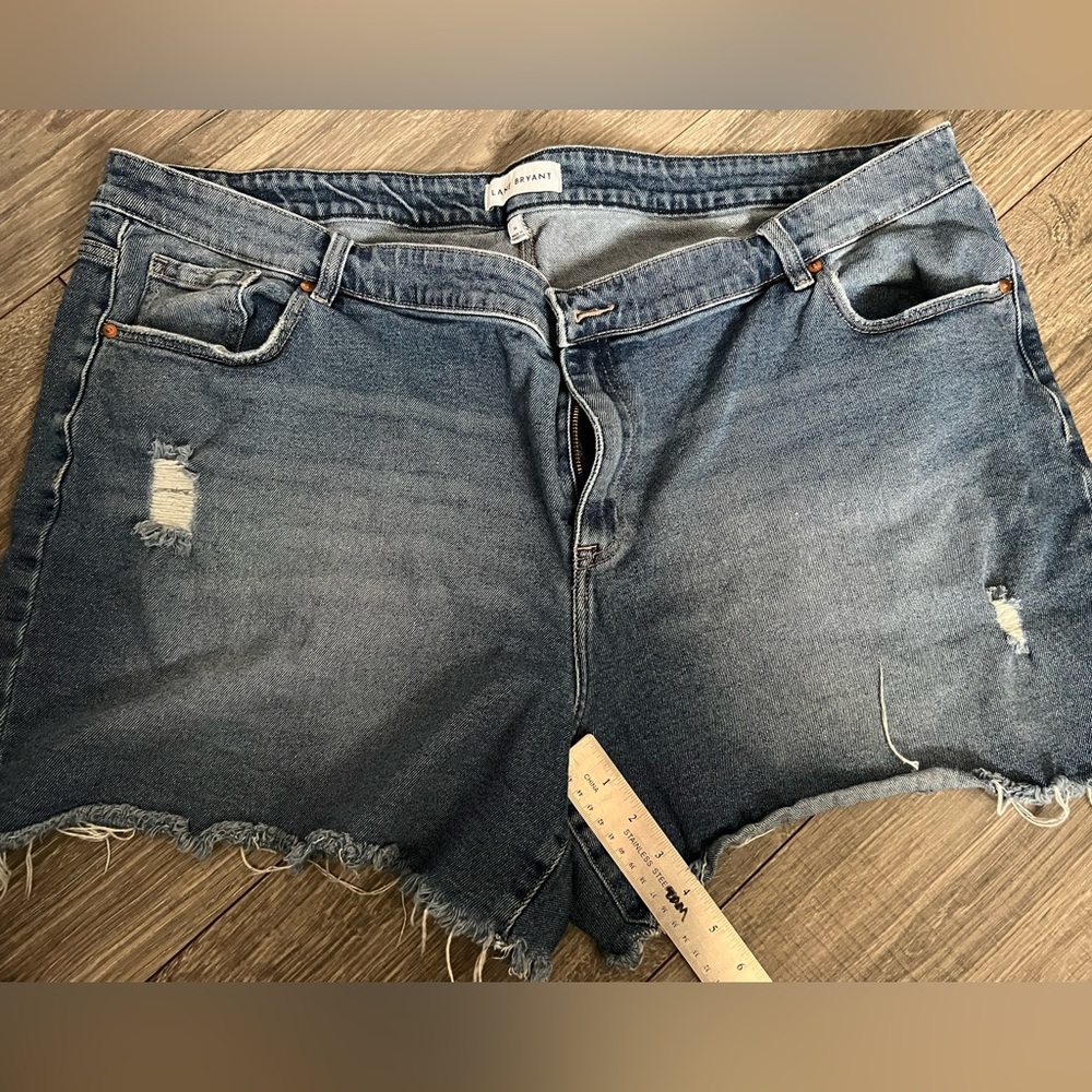 Lane Bryant Denim Distressed Shorts size 24